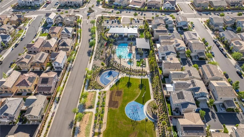 16725 Petrus Lane, Fontana, California 92336