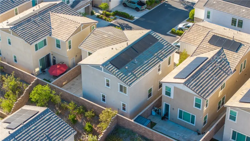 16725 Petrus Lane, Fontana, California 92336