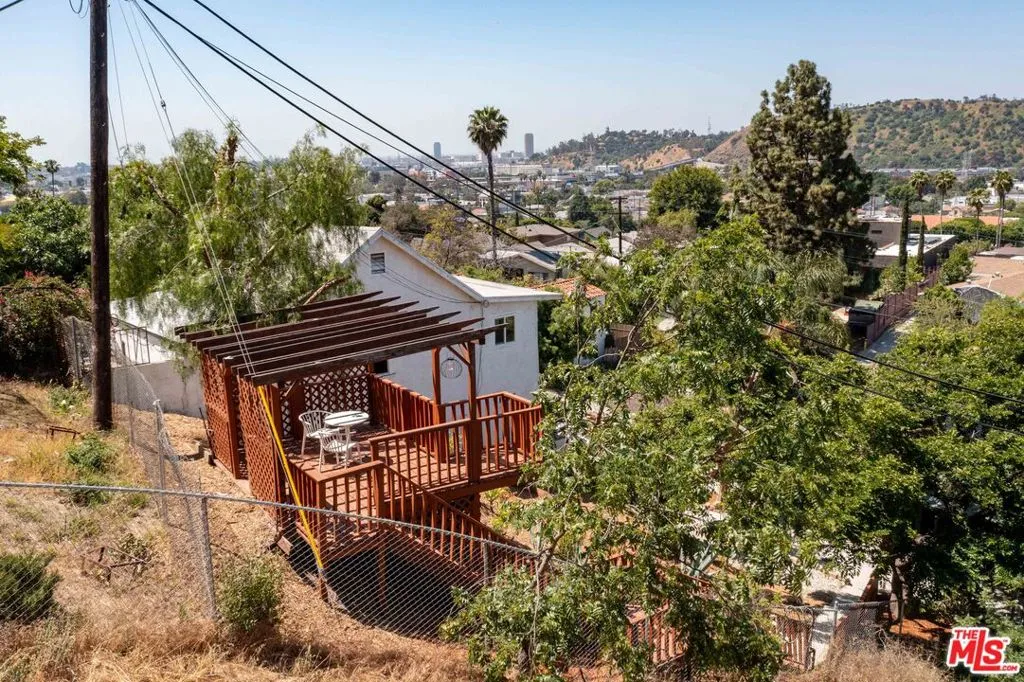 625 Isabel Street, Los Angeles, California 90065 home-pic-58