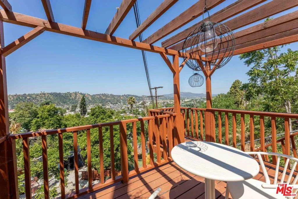 625 Isabel Street, Los Angeles, California 90065 home-pic-61