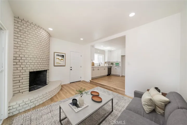 18987 Mindanao Street, Bloomington, California 92316