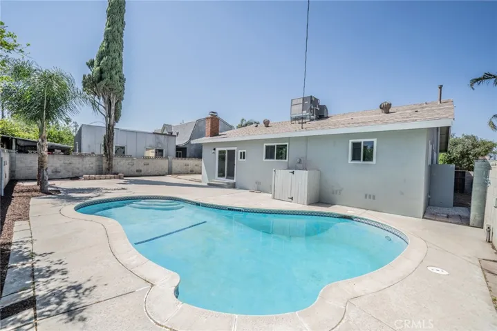 18987 Mindanao Street, Bloomington, California 92316