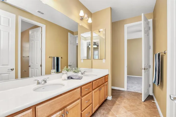 5618 Arcadia Cir, Discovery Bay, California 94505