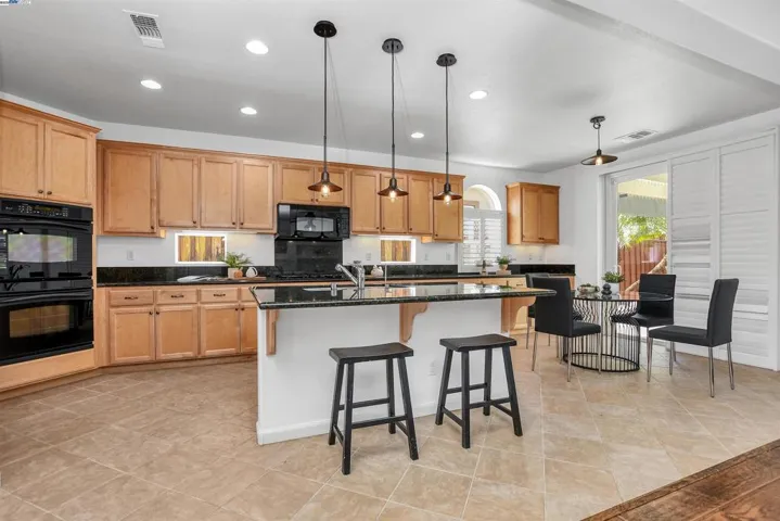 5618 Arcadia Cir, Discovery Bay, California 94505