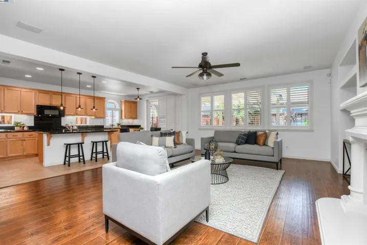 5618 Arcadia Cir, Discovery Bay, California 94505
