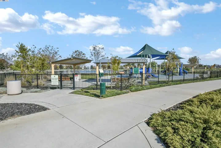 5618 Arcadia Cir, Discovery Bay, California 94505