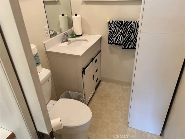 Suite B 2 Bath