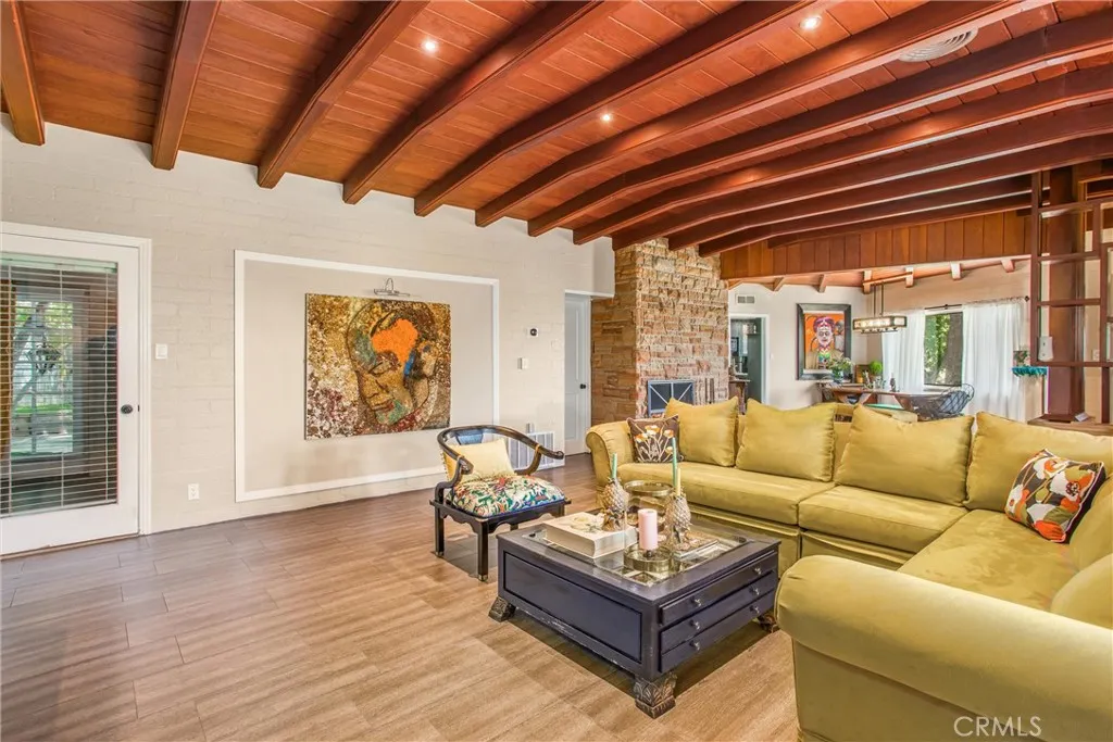 1872 Arroyo Drive, Riverside, California 92506 home-pic-14