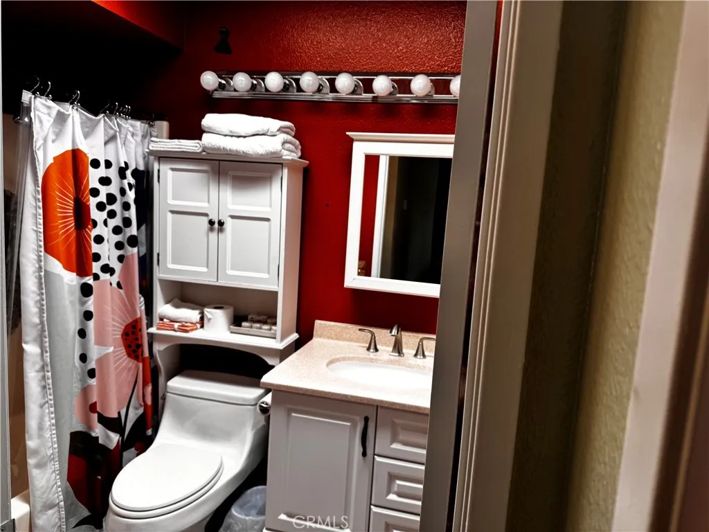 1351 E Gem Circle, Palm Springs, California 92262 home-pic-12