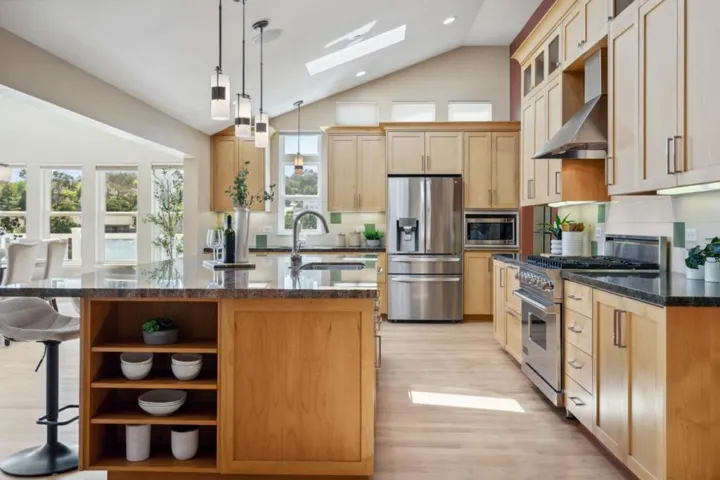 1243 Homewood Avenue, San Mateo, California 94403