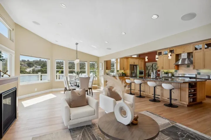 1243 Homewood Avenue, San Mateo, California 94403