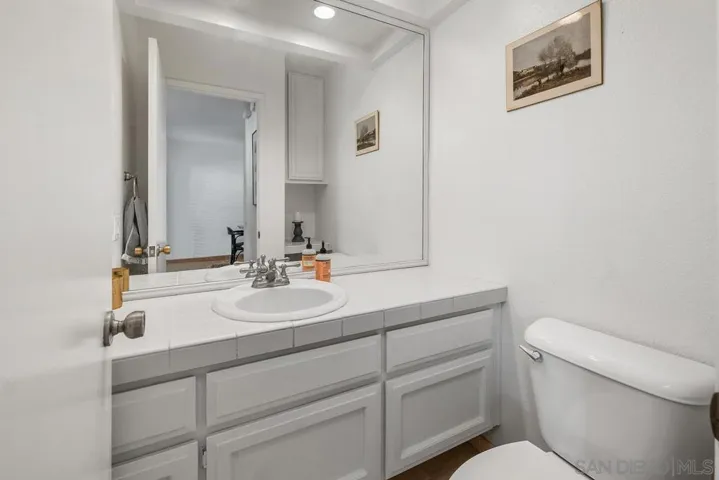 3177 Morning Way, La Jolla, California 92037