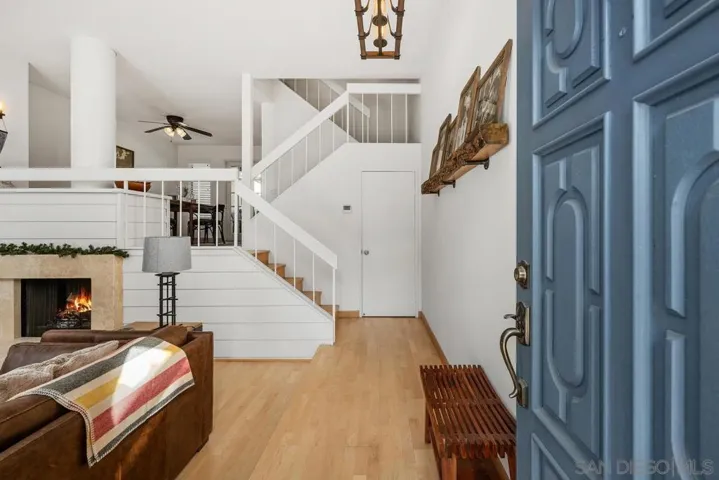 3177 Morning Way, La Jolla, California 92037