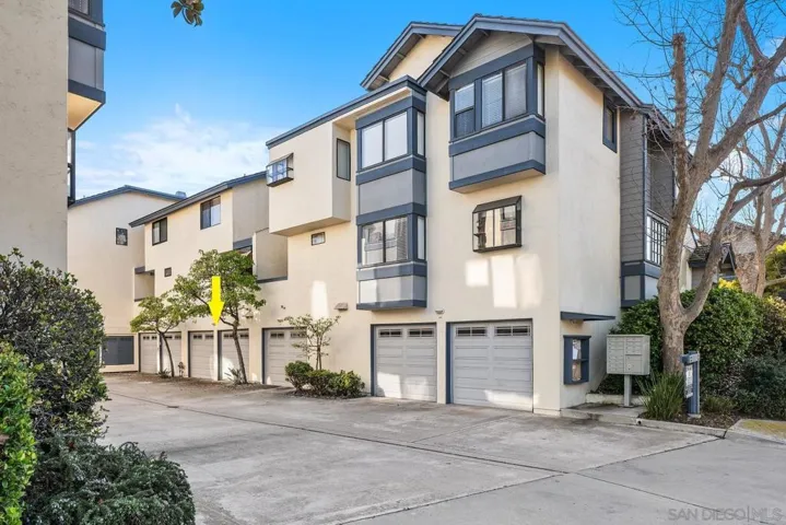 3177 Morning Way, La Jolla, California 92037