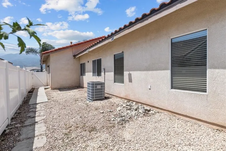 4113 N Tangerine Drive, Rialto, California 92377