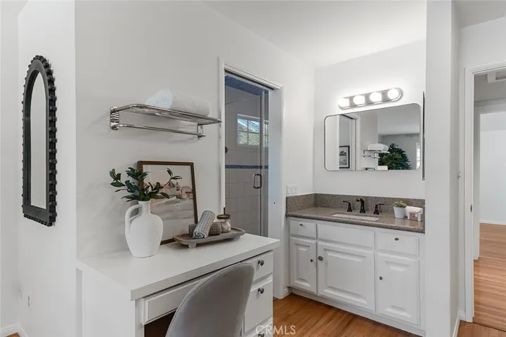 371 Peralta Avenue, Long Beach, California 90803