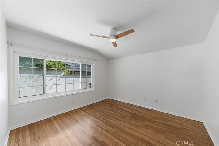 371 Peralta Avenue, Long Beach, California 90803