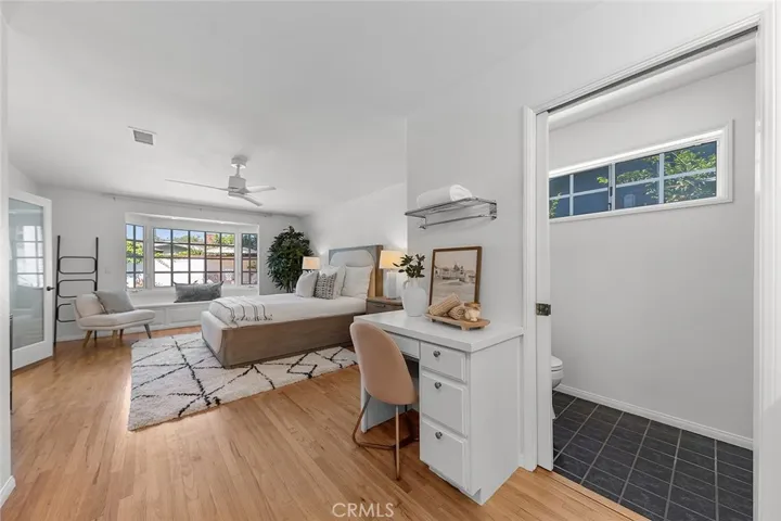 371 Peralta Avenue, Long Beach, California 90803