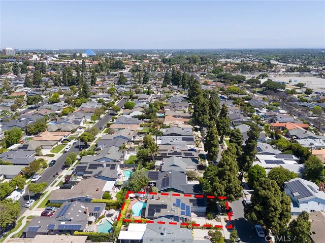 371 Peralta Avenue, Long Beach, California 90803