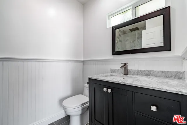4724 W 18th Street, Los Angeles, California 90019