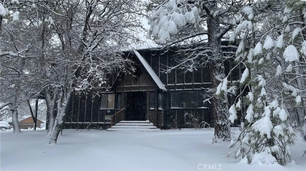 1584 Wolf Road, Big Bear, California 92314 home-pic-32