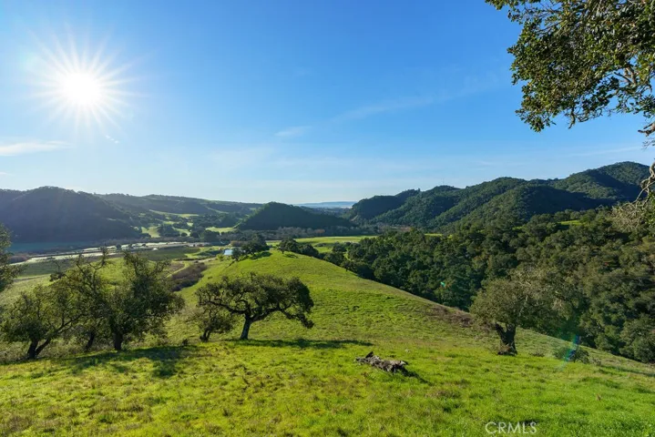 518 Bella Terra Court, San Luis Obispo, California 93401