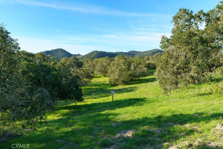 518 Bella Terra Court, San Luis Obispo, California 93401