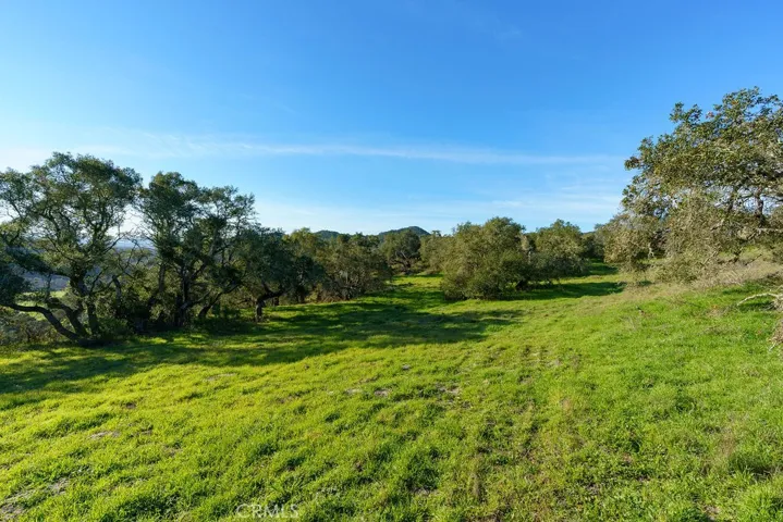 518 Bella Terra Court, San Luis Obispo, California 93401