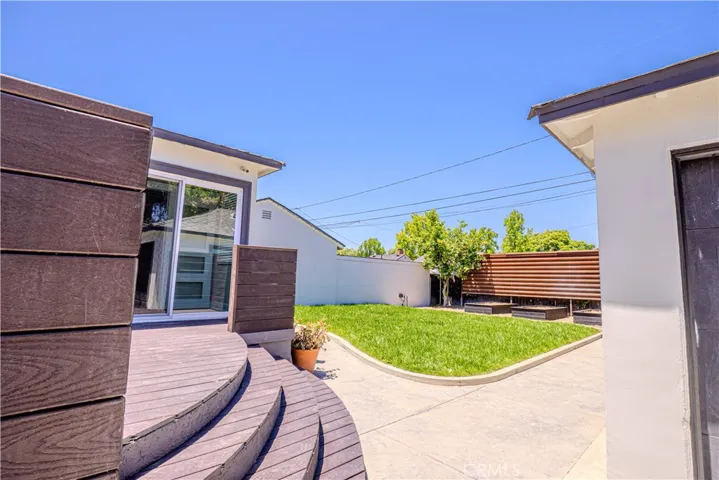 417 E 44th Way, Long Beach, California 90807