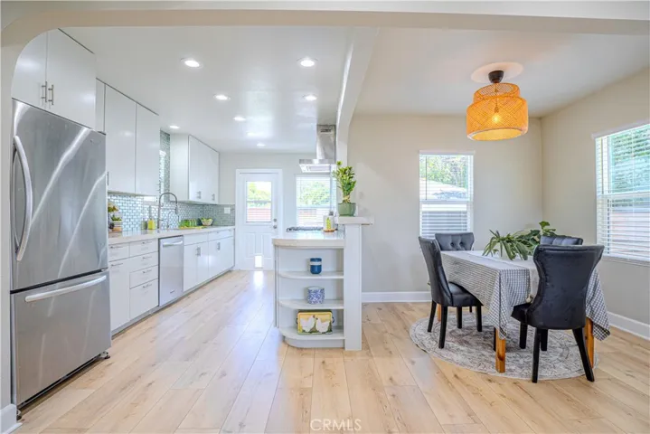 417 E 44th Way, Long Beach, California 90807