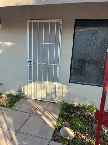 18530 Eucalyptus Street B, Hesperia, California 92345