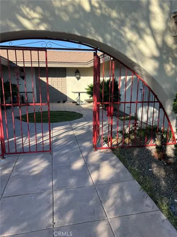 18530 Eucalyptus Street B, Hesperia, California 92345