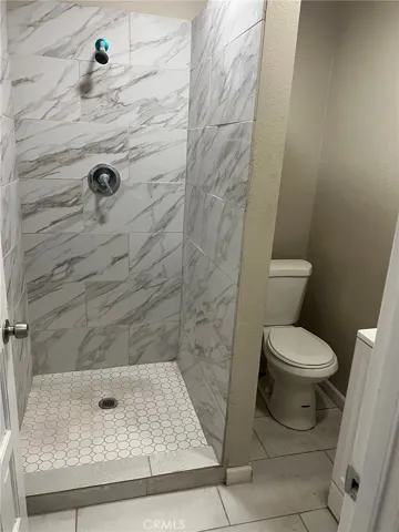 18530 Eucalyptus Street B, Hesperia, California 92345
