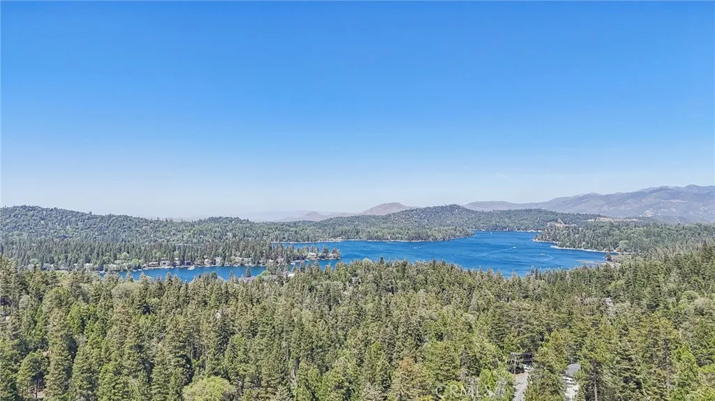 551 Raccoon Court, Lake Arrowhead, California 92352 home-pic-42