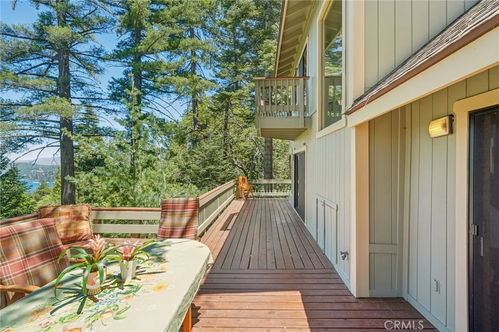 551 Raccoon Court, Lake Arrowhead, California 92352 home-pic-31