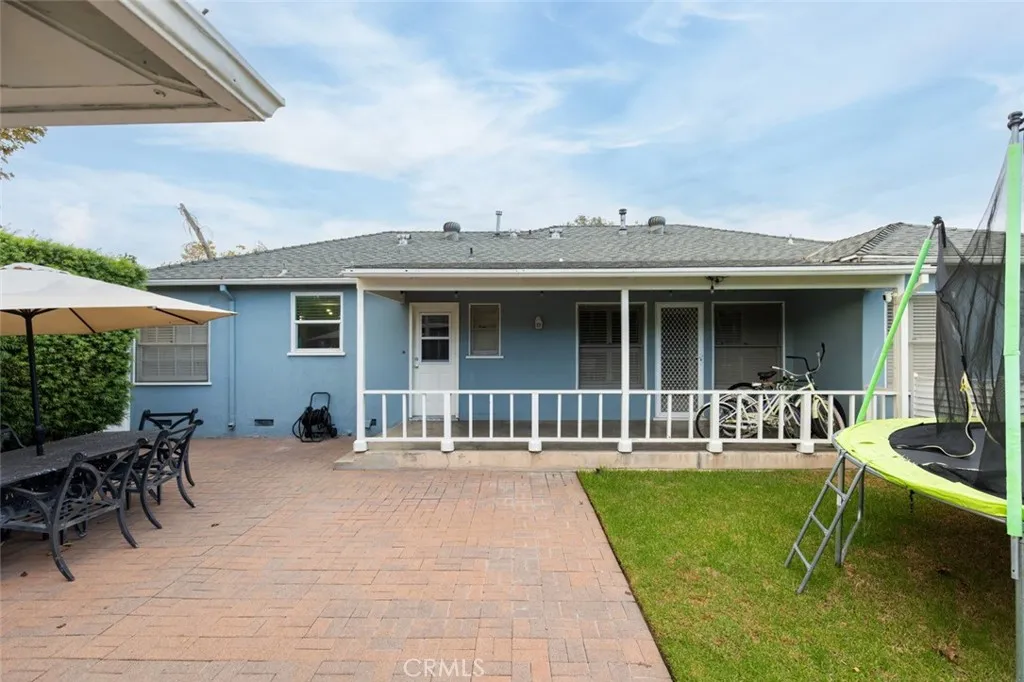 1030 W 19th Street, Santa Ana, California 92706 home-pic-33