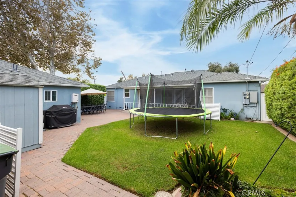 1030 W 19th Street, Santa Ana, California 92706 home-pic-35