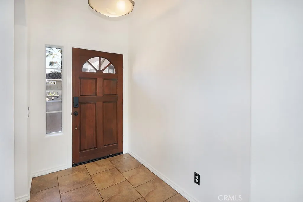 23 Gauguin Circle, Aliso Viejo, California 92656 home-pic-2