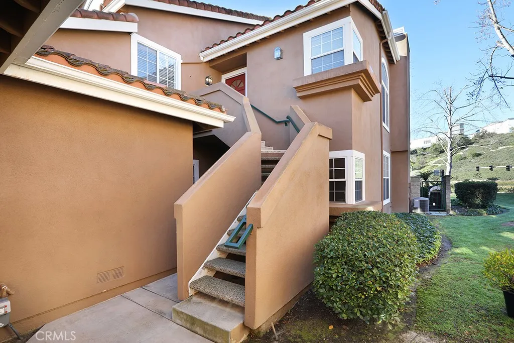 23 Gauguin Circle, Aliso Viejo, California 92656 home-pic-1