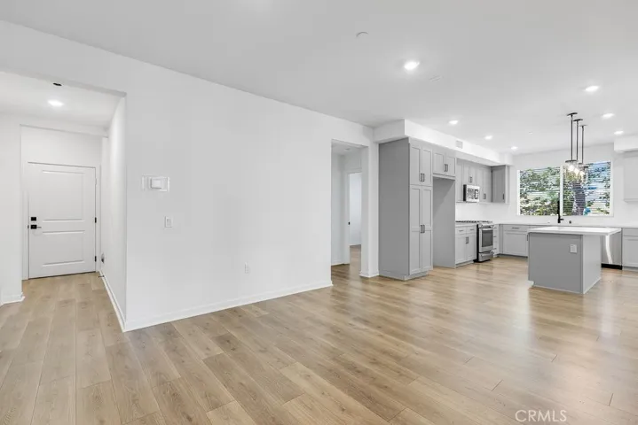 980 N Tangent Privado Unit 101 - Ready Now!
