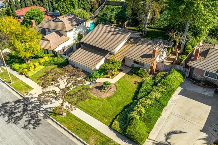 15446 Del Prado Dr