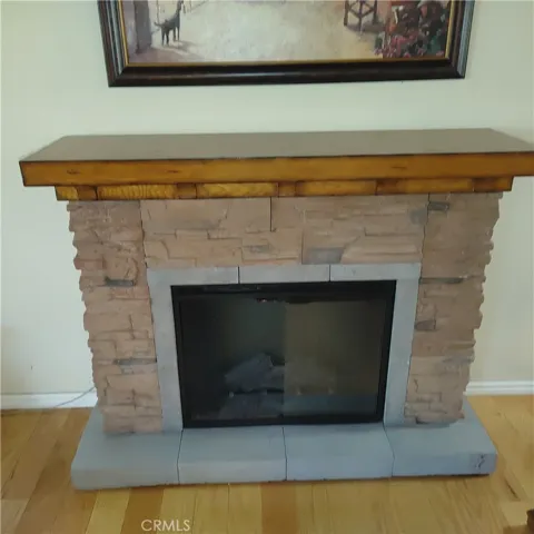 decorative electric fireplace