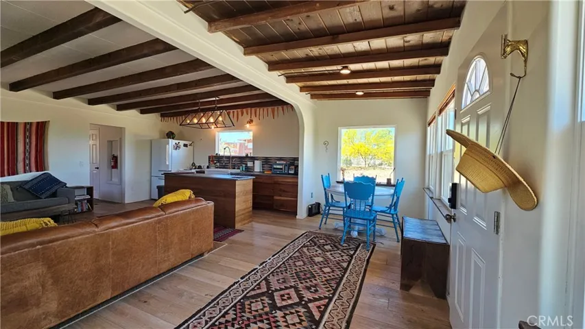 1240 Geronimo Trail, Yucca Valley, California 92284