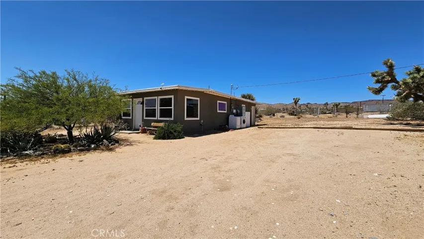 1240 Geronimo Trail, Yucca Valley, California 92284