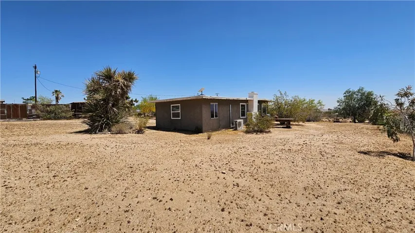 1240 Geronimo Trail, Yucca Valley, California 92284