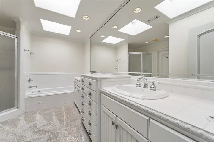 327 Amethyst Avenue, Newport Beach, California 92662