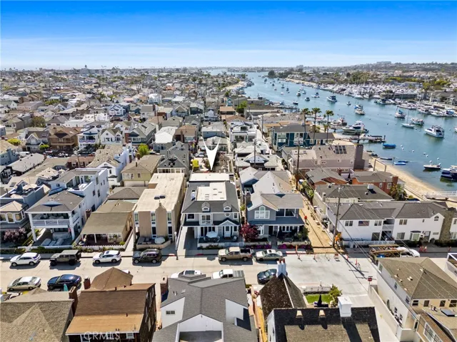 327 Amethyst Avenue, Newport Beach, California 92662