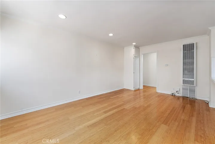 327 Amethyst Avenue, Newport Beach, California 92662