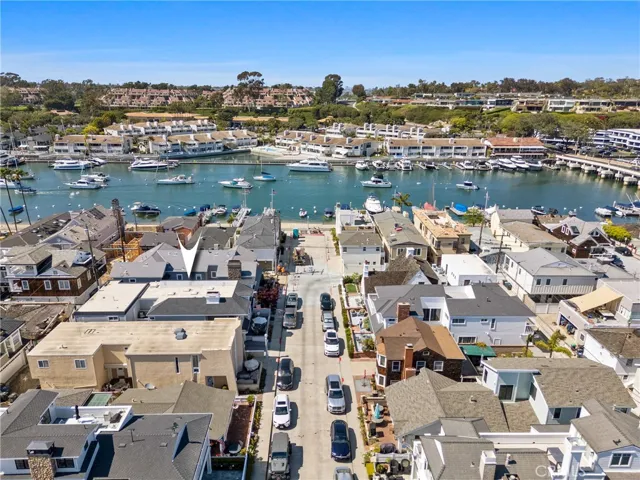 327 Amethyst Avenue, Newport Beach, California 92662