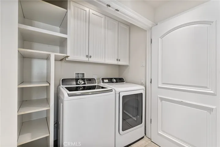 327 Amethyst Avenue, Newport Beach, California 92662